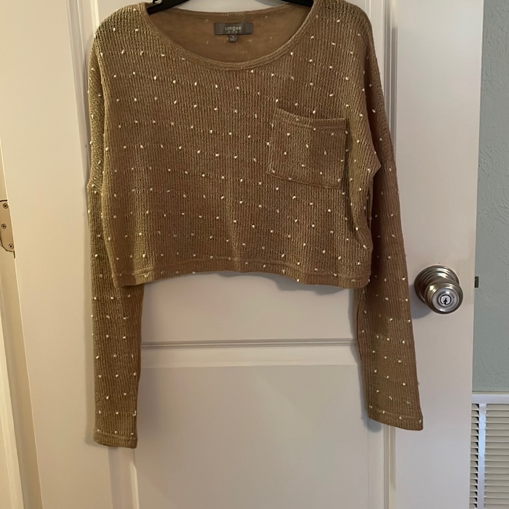 Crop sweater